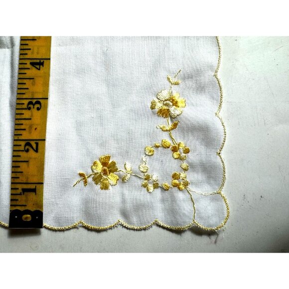 Embroidered hankerchife hankie 10 in. by 10 in.yellow and white - Picture 2 of 10